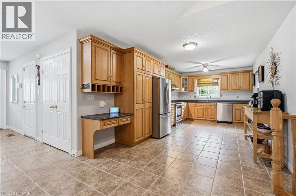 125 LANGLAW Drive