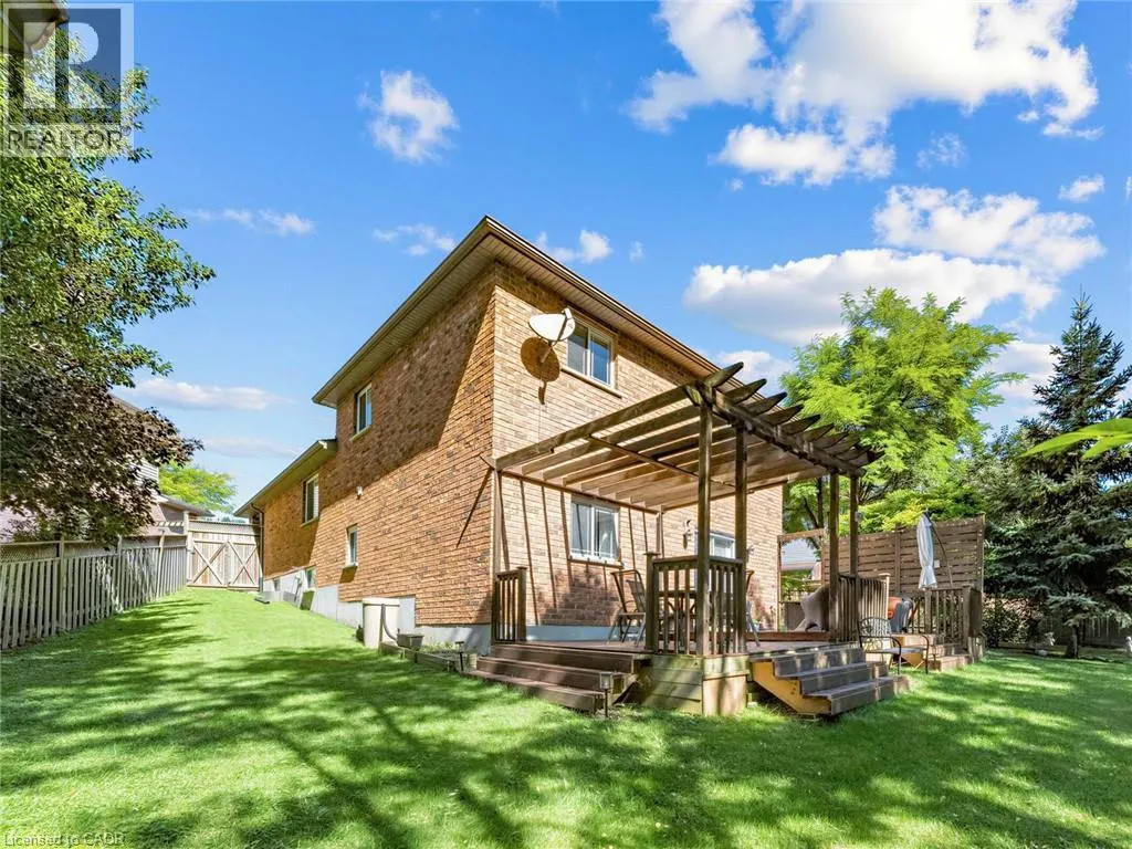 125 LANGLAW Drive