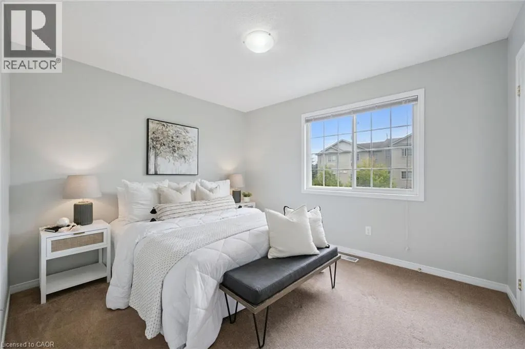 137 HIGHLAND Crescent