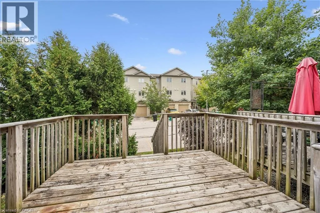 137 HIGHLAND Crescent