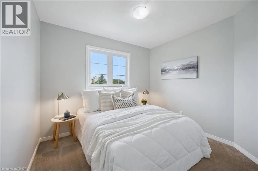 137 HIGHLAND Crescent