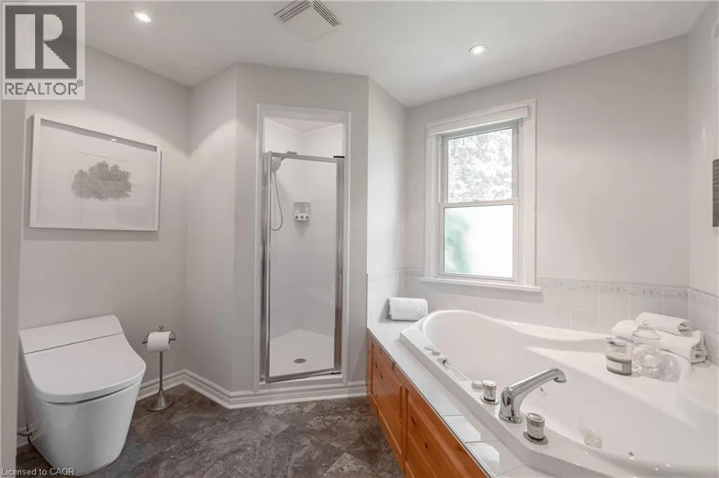 522 MISSISSAUGA Road