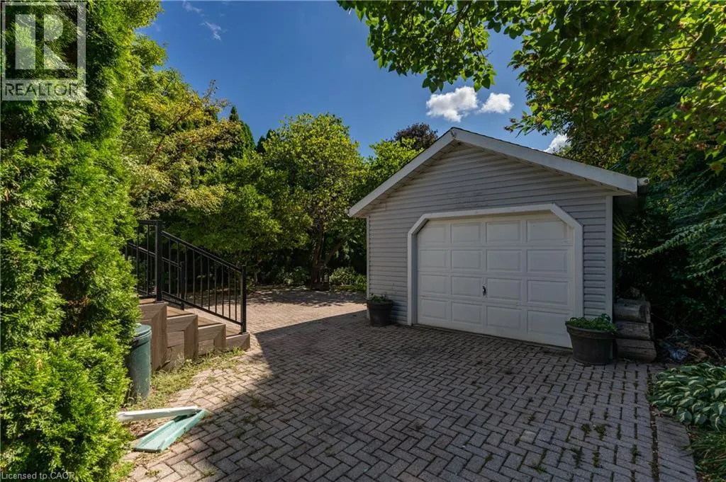 522 MISSISSAUGA Road