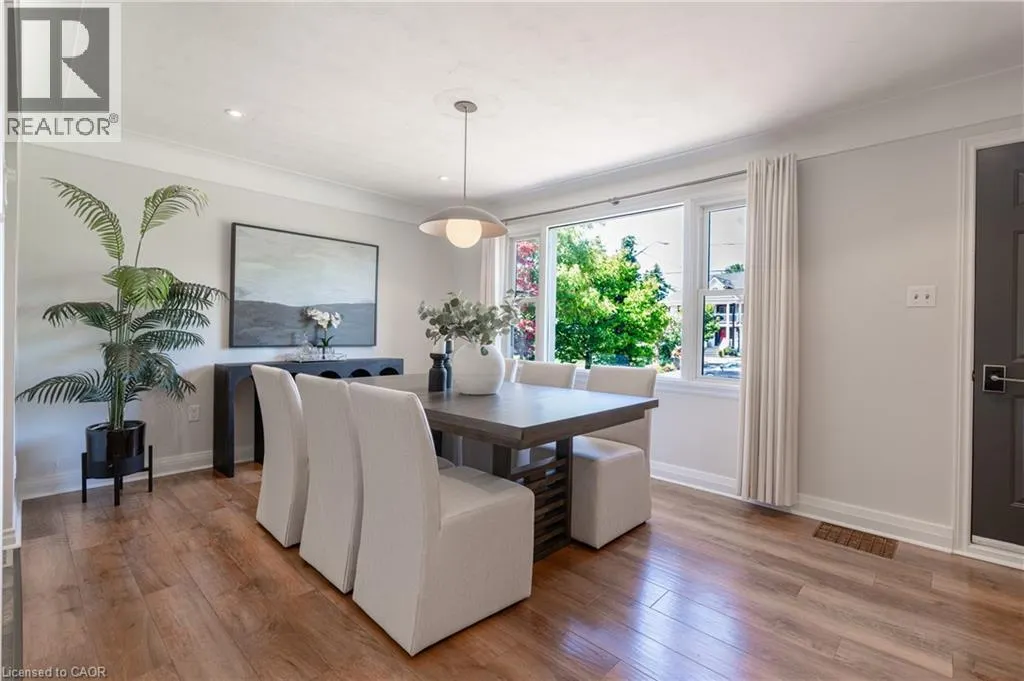 522 MISSISSAUGA Road