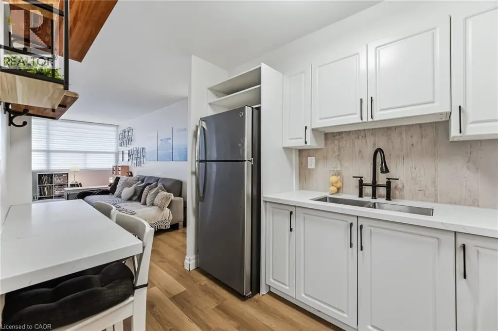 2263 MARINE Drive Unit# 1203 #1203