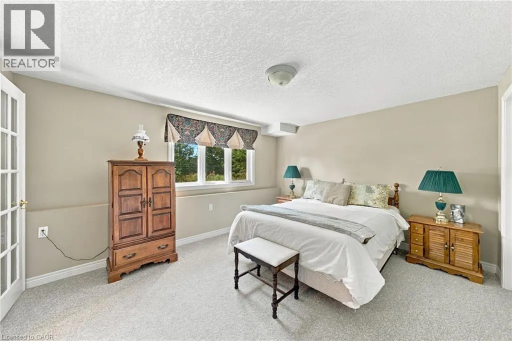 500 LAKEVIEW Drive Unit# 9 #9