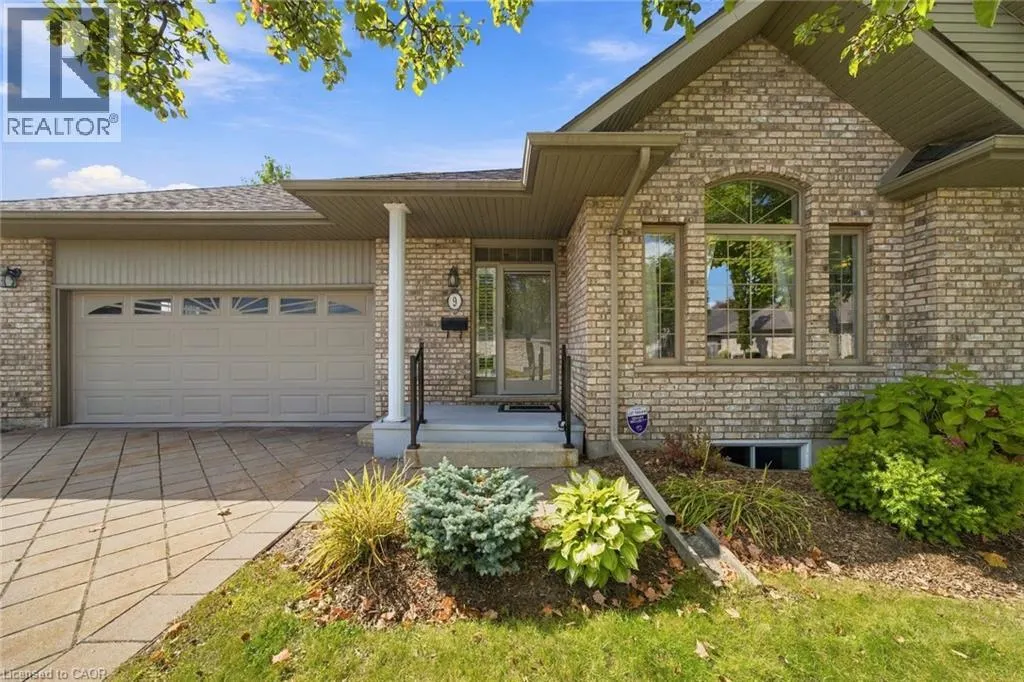 500 LAKEVIEW Drive Unit# 9 #9
