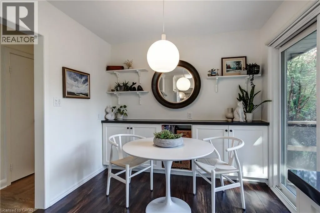 2228 CLARENDON PARK Drive