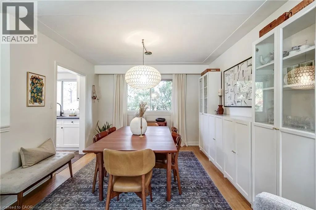 2228 CLARENDON PARK Drive