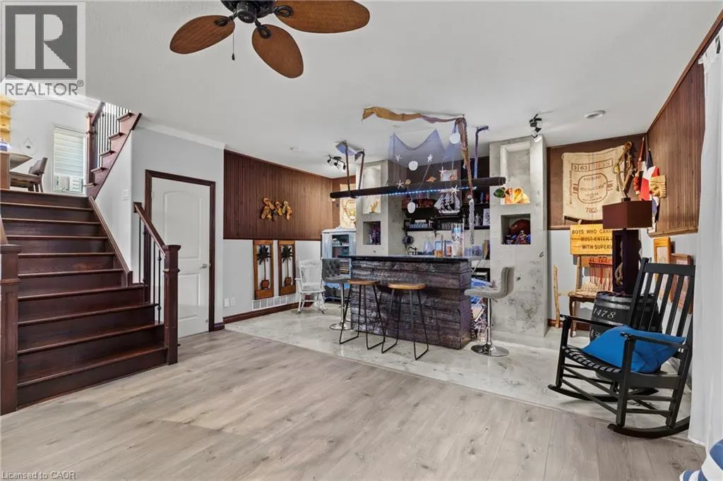 9147 HENDERSHOT Boulevard