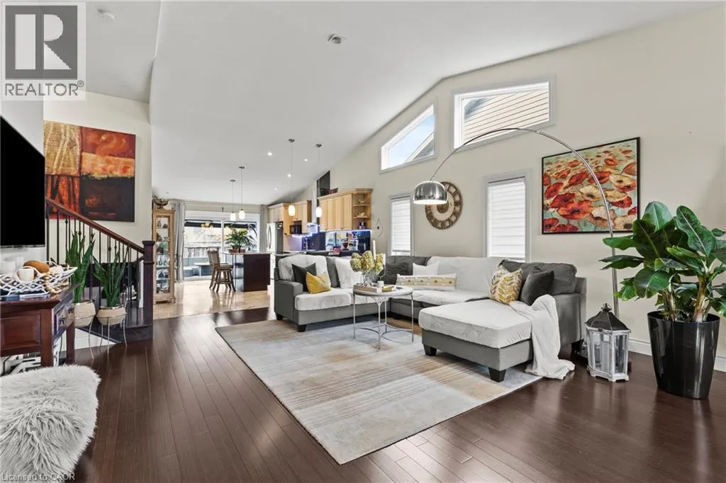 9147 HENDERSHOT Boulevard