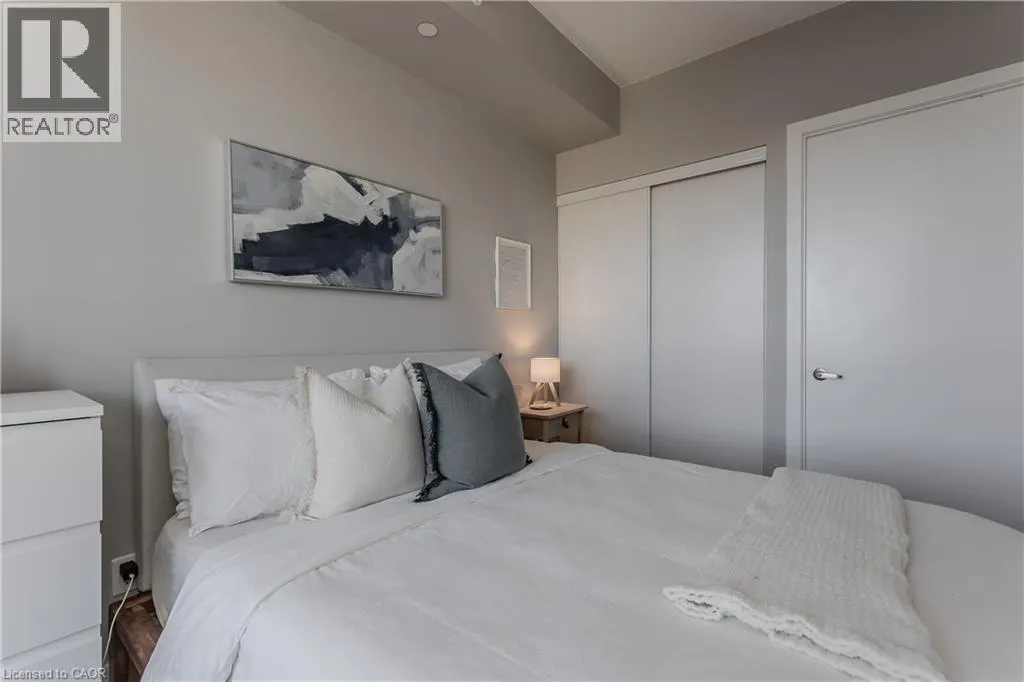 5220 DUNDAS Street Unit# D509 #D509