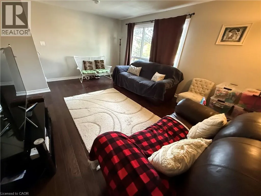444 STONE CHURCH Road W Unit# R5 #R5