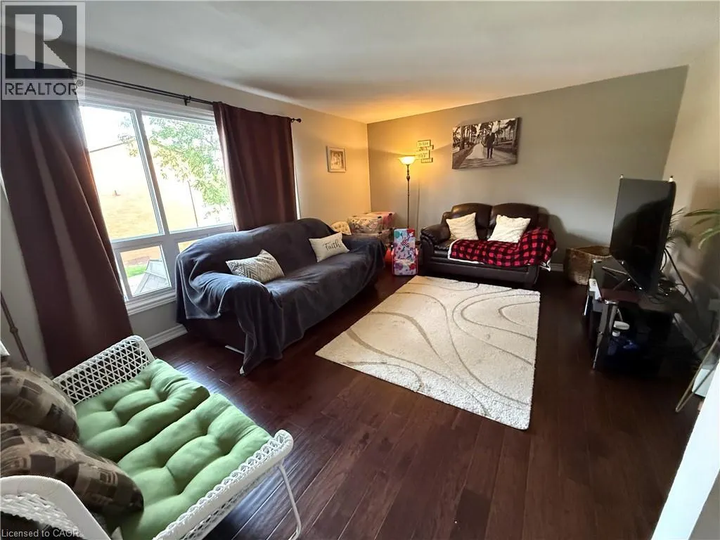 444 STONE CHURCH Road W Unit# R5 #R5