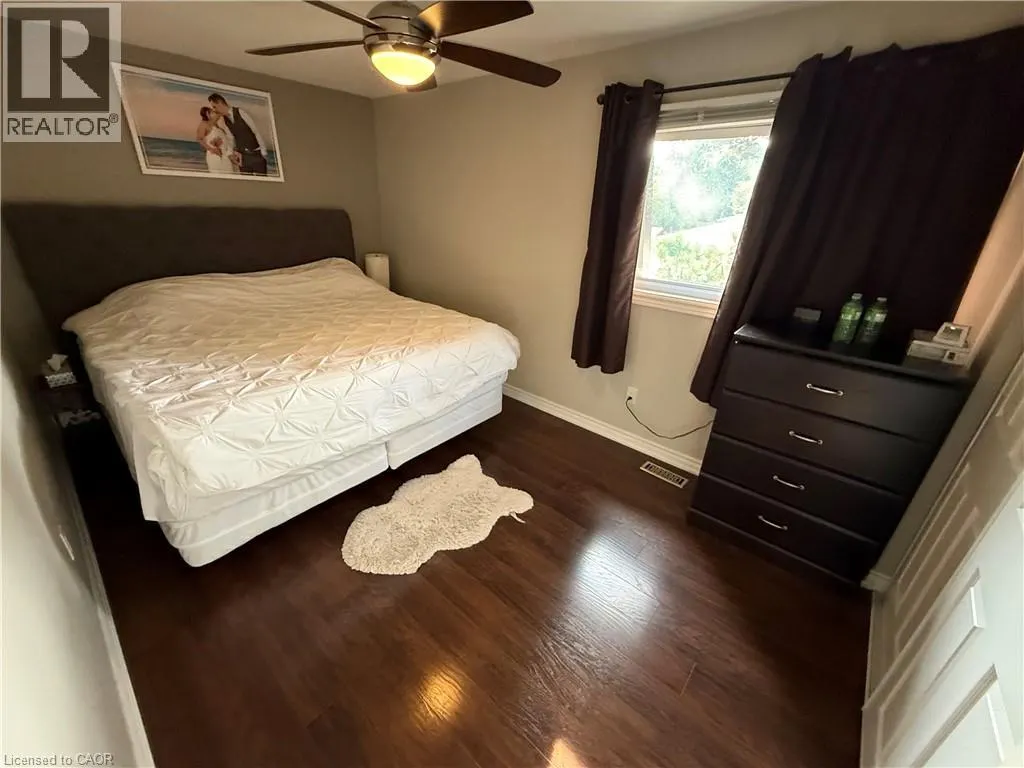 444 STONE CHURCH Road W Unit# R5 #R5