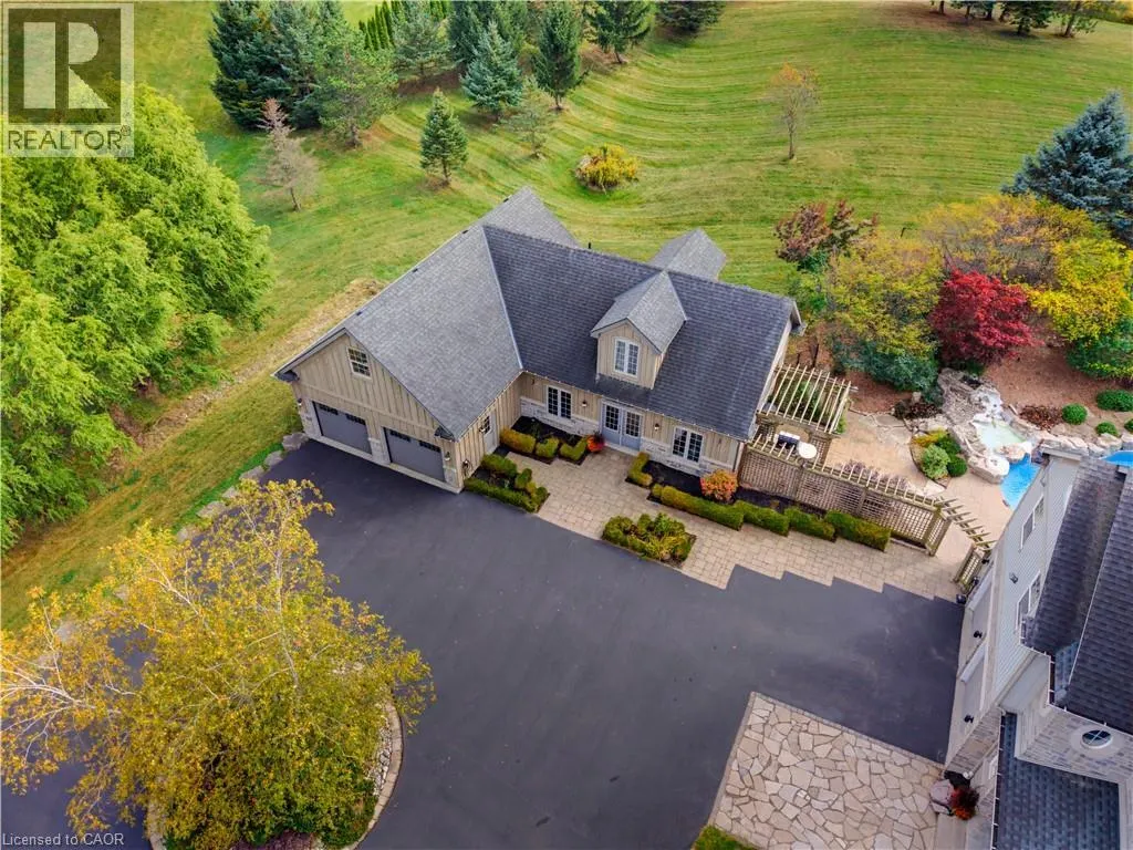 247 OLD ONONDAGA Road E