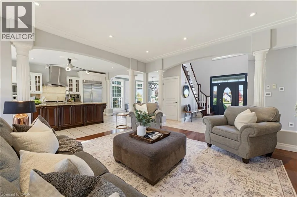 247 OLD ONONDAGA Road E
