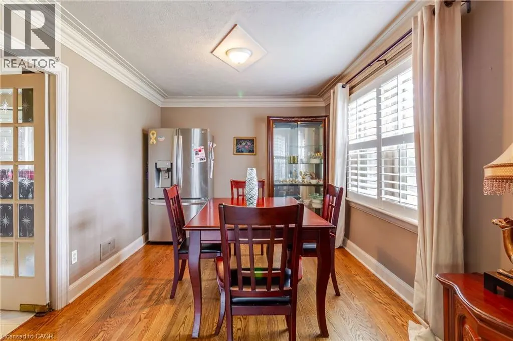 77 RANDALL Avenue