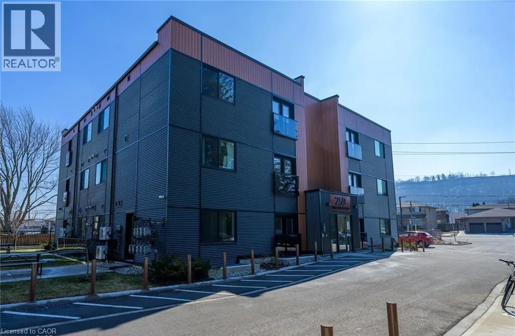 261 KING Street E Unit# 303 #303