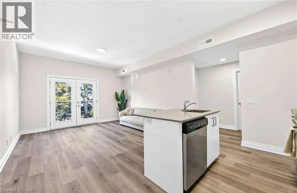 261 KING Street E Unit# 303 #303