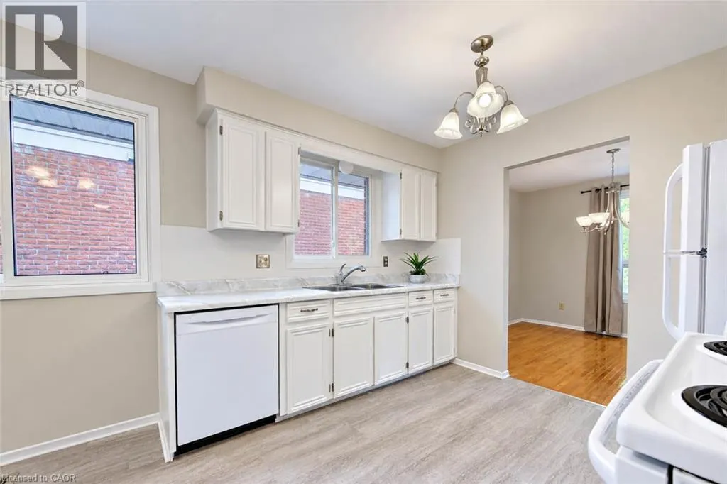 27 ALTO Drive