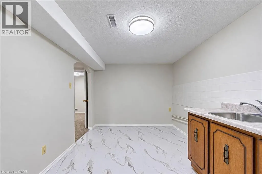 27 ALTO Drive