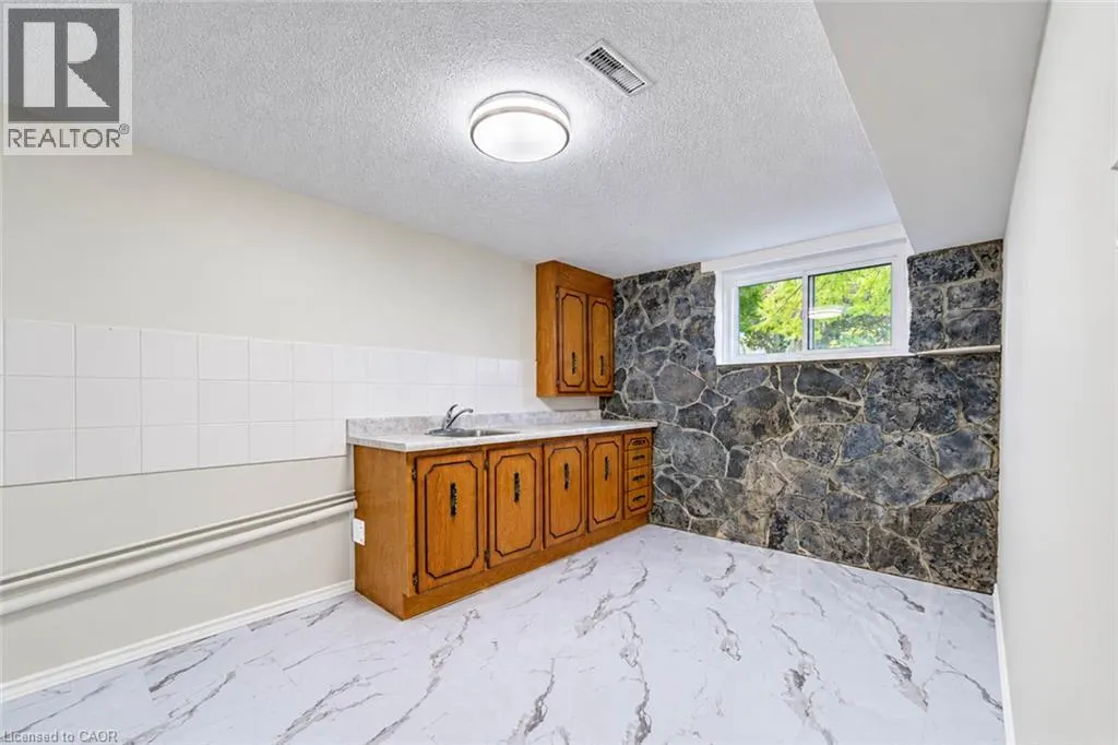 27 ALTO Drive
