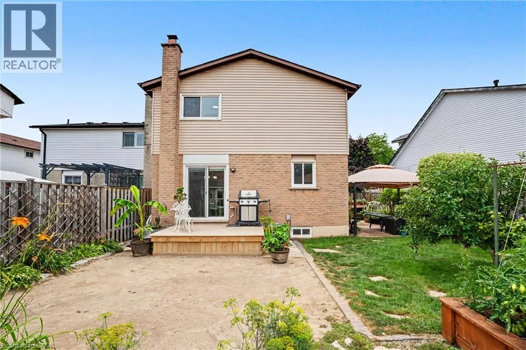 103 GLENASHTON Drive