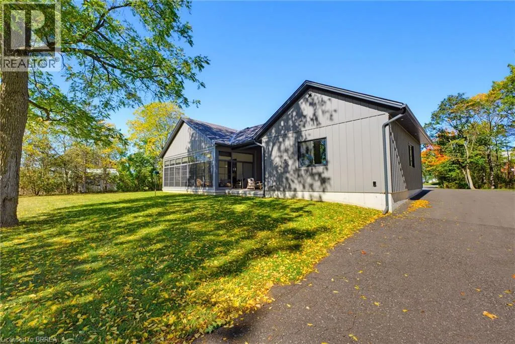 1333 HIGHWAY 8