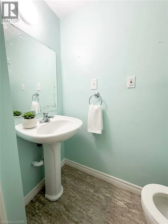 42 EMERY Street W