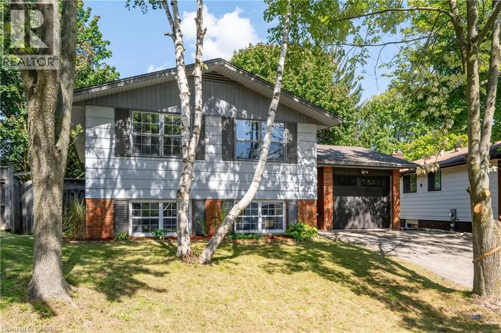 328 BREEZEWOOD Crescent Unit# UPPER #UPPER