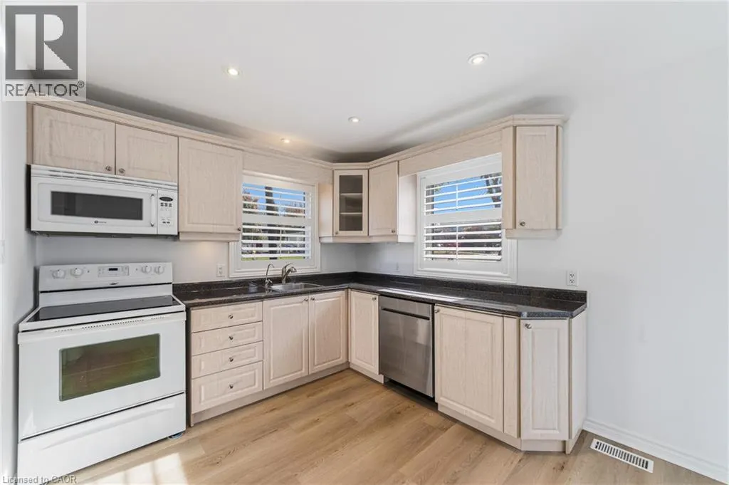 458 EAST 37TH Street