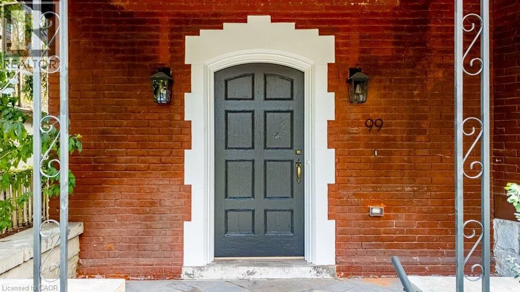 99 BLAKE Street
