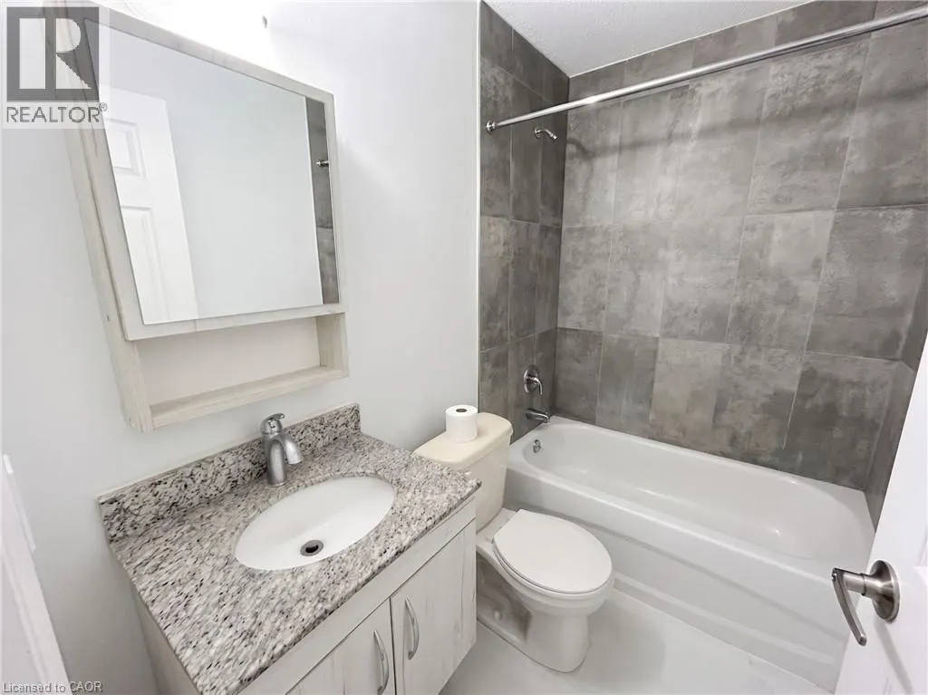 303 KING Street N Unit# 4 #4