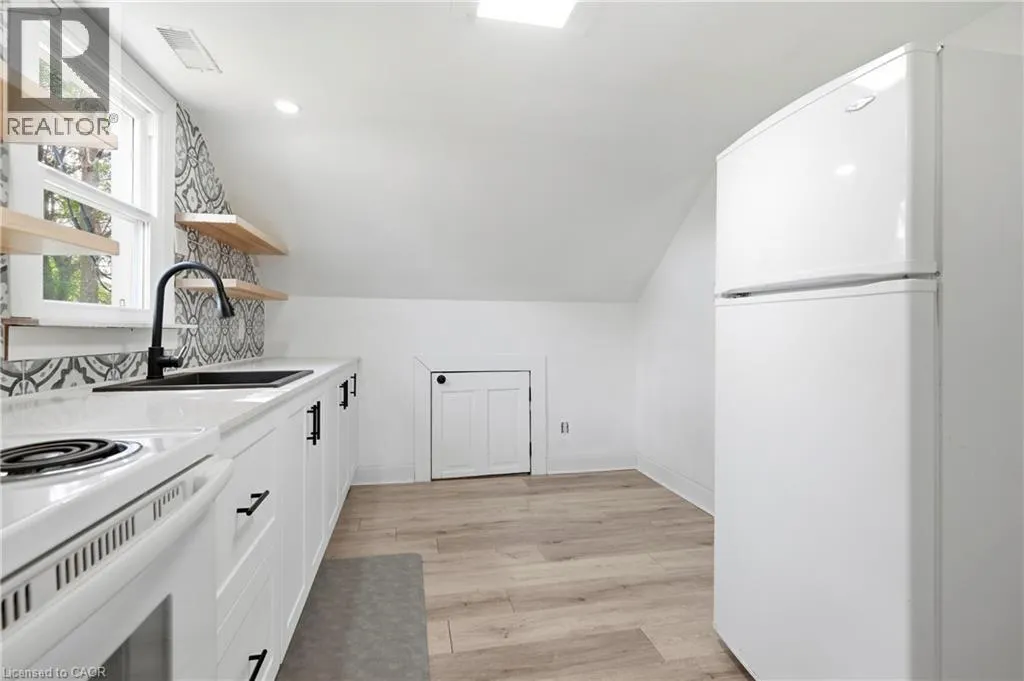 177 PELHAM Road Unit# 2 #2