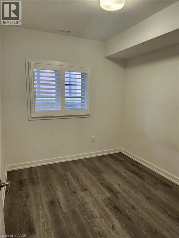 205 WEST OAK Place Unit# 37 #37