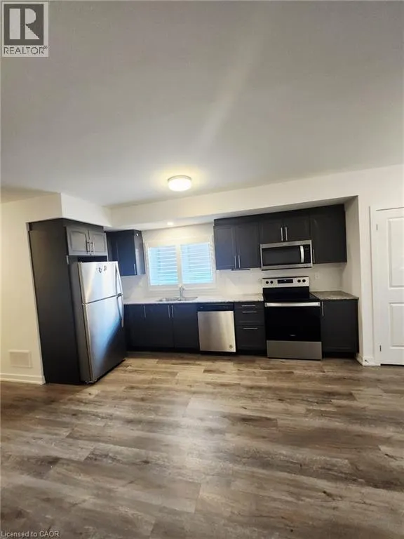 205 WEST OAK Place Unit# 37 #37