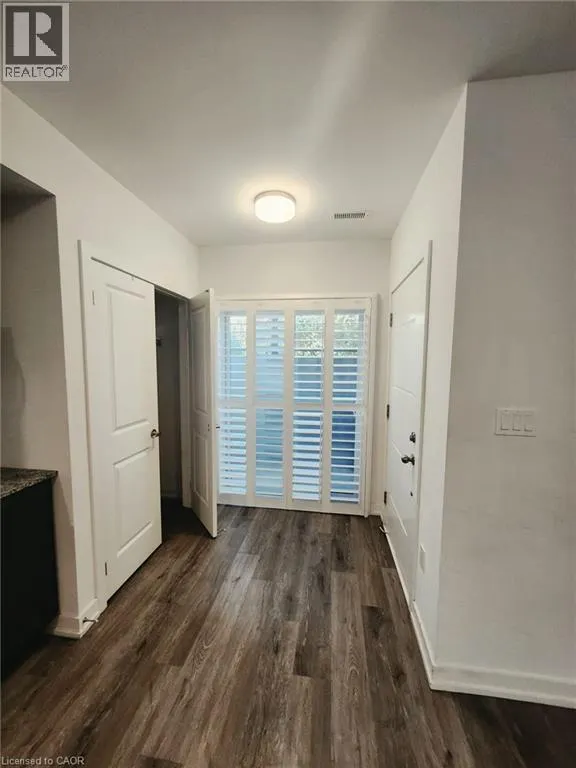 205 WEST OAK Place Unit# 37 #37