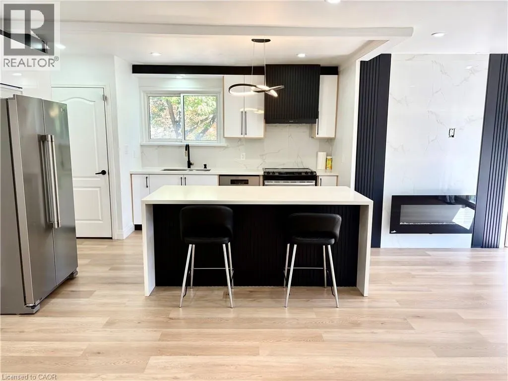 292 WOODWARD Avenue Unit# Upper #Upper