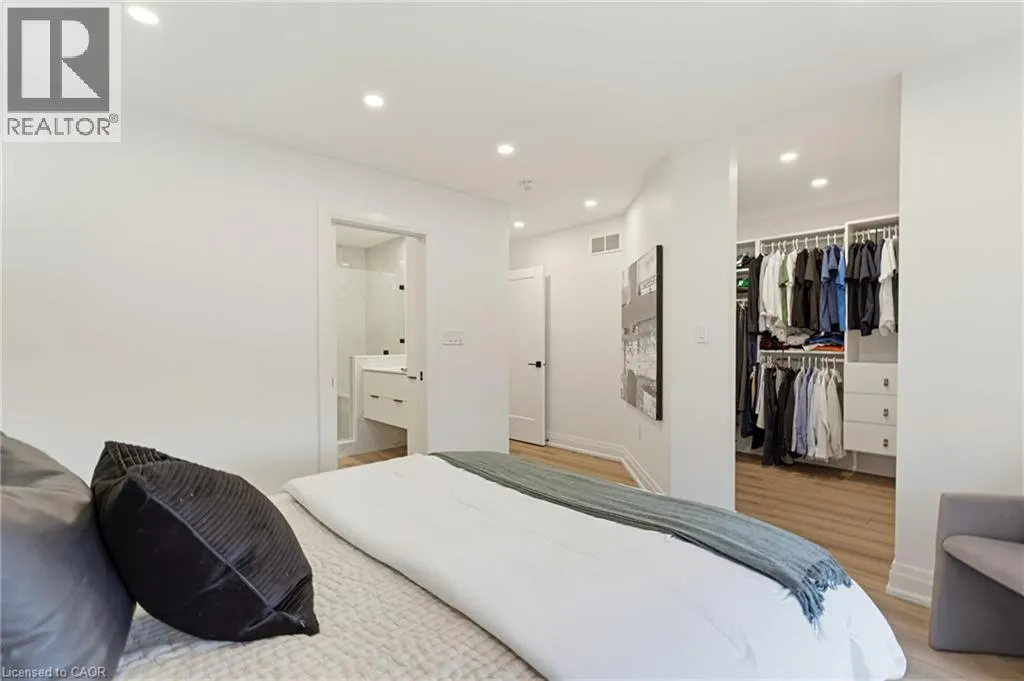 3289 HOMESTEAD Drive