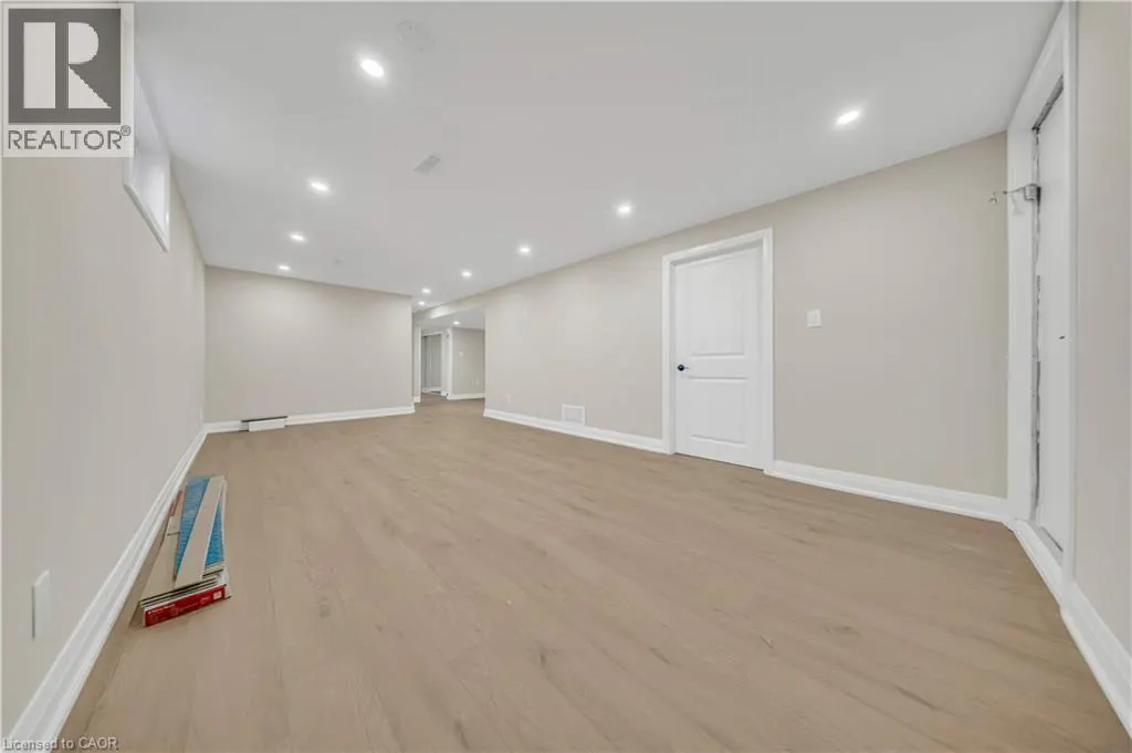 797 DOON VILLAGE Road