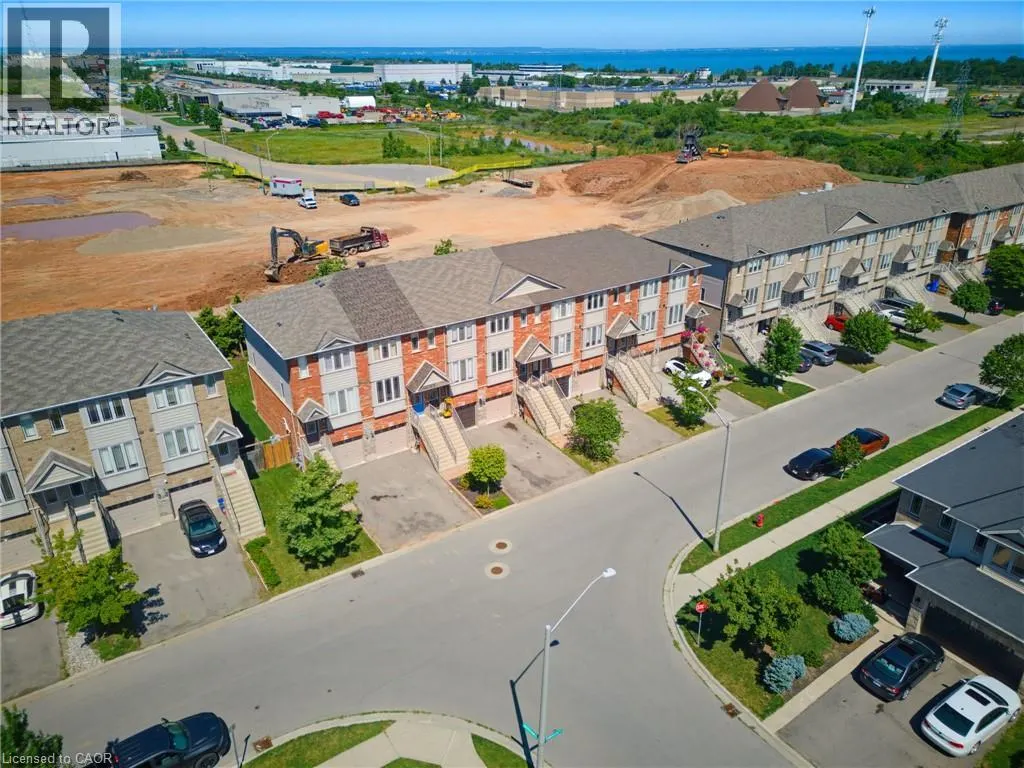 41 EDENROCK Drive