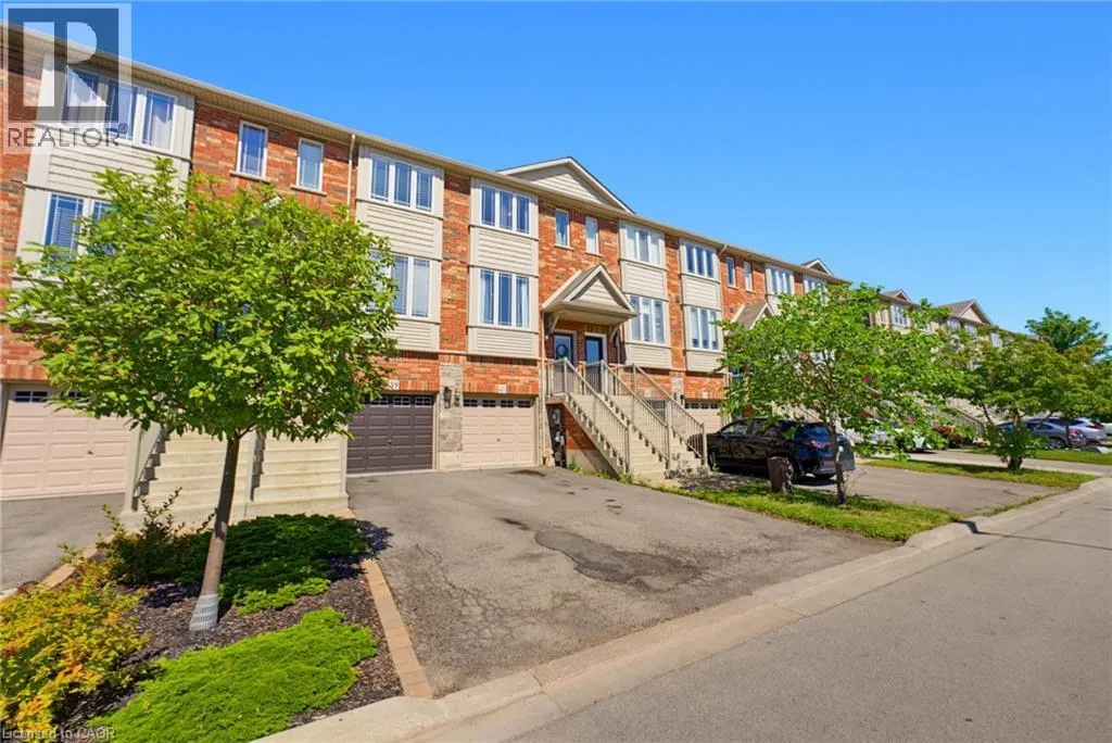41 EDENROCK Drive