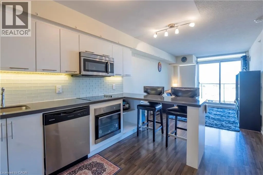 555 WILSON Avenue Unit# E409 #E409
