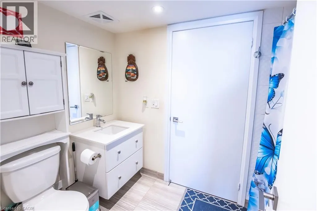 555 WILSON Avenue Unit# E409 #E409