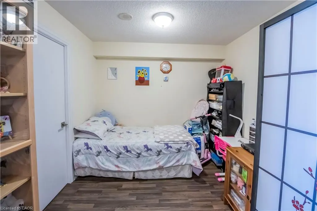 555 WILSON Avenue Unit# E409 #E409