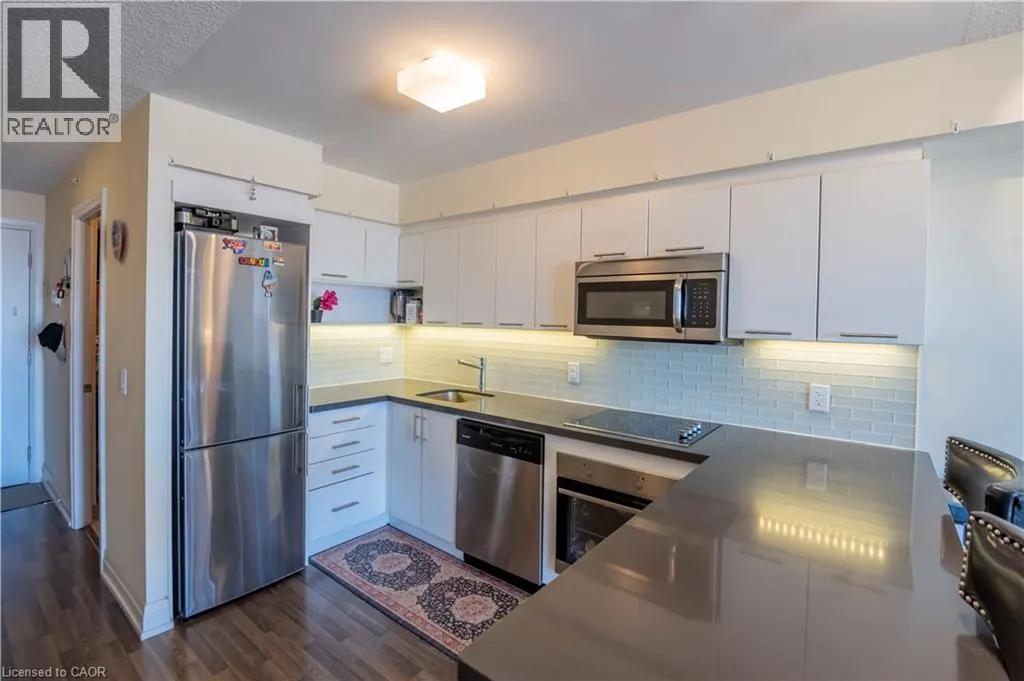 555 WILSON Avenue Unit# E409 #E409