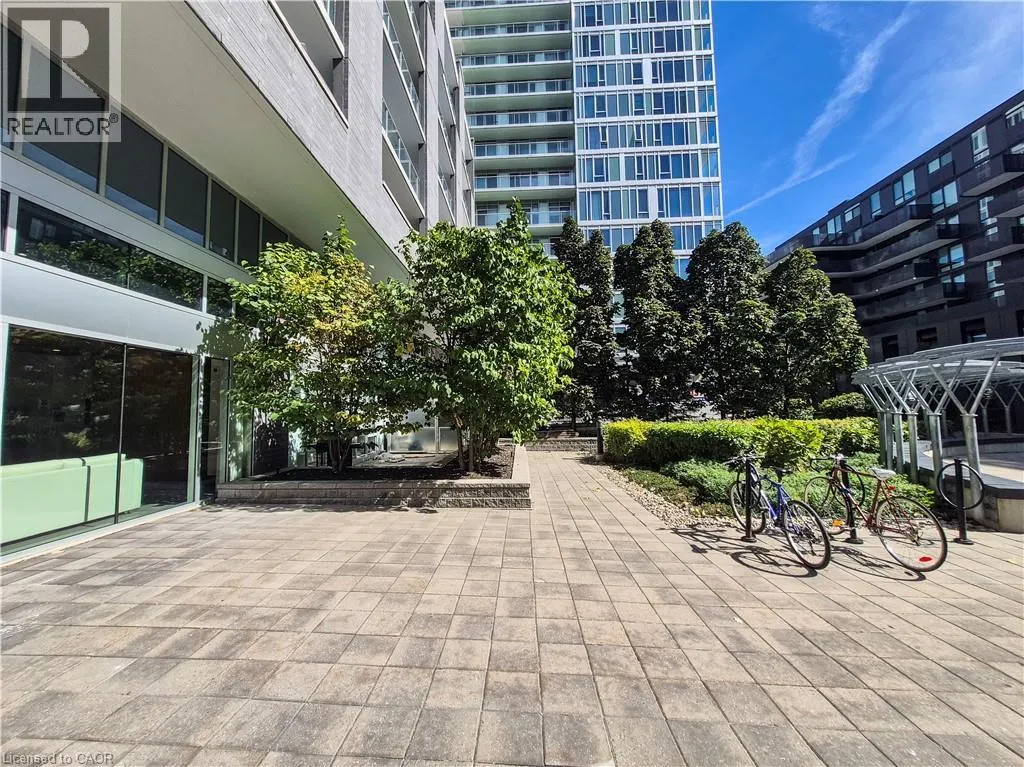 555 WILSON Avenue Unit# E409 #E409