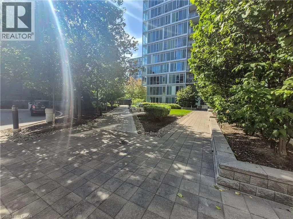555 WILSON Avenue Unit# E409 #E409