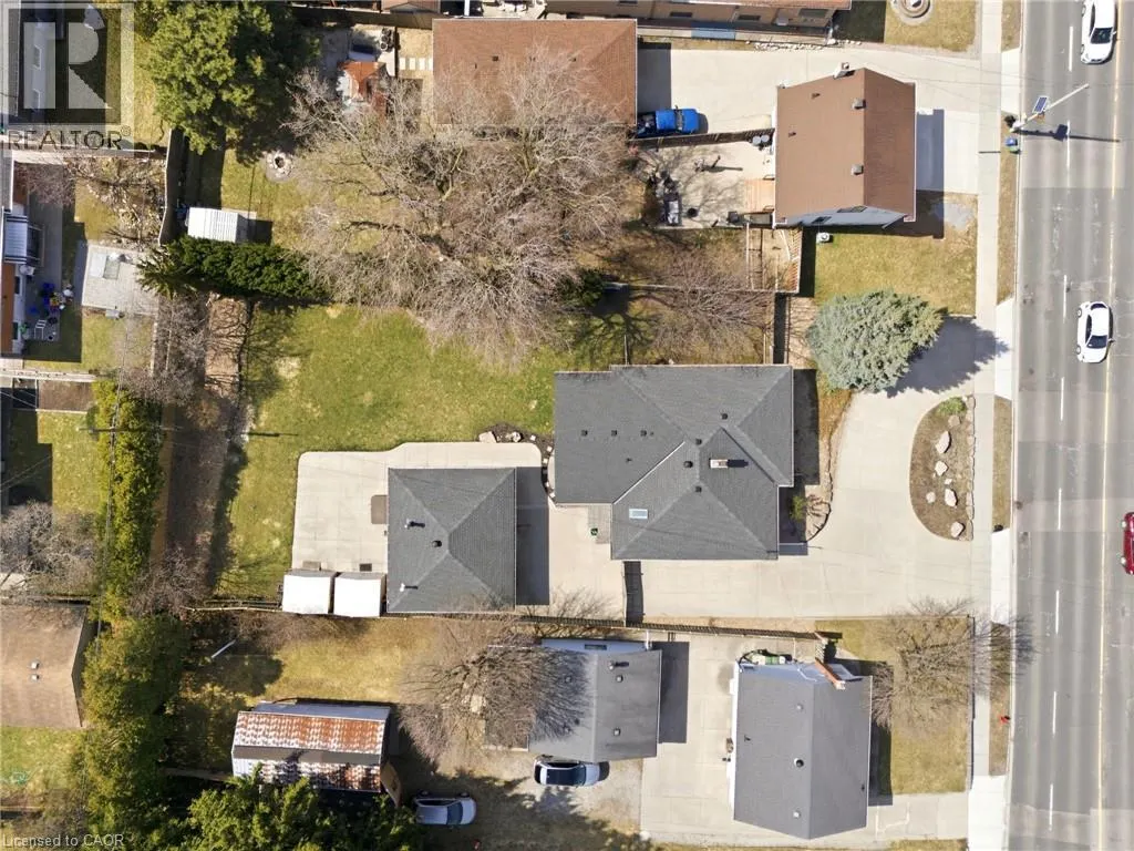 473 MOHAWK Road W